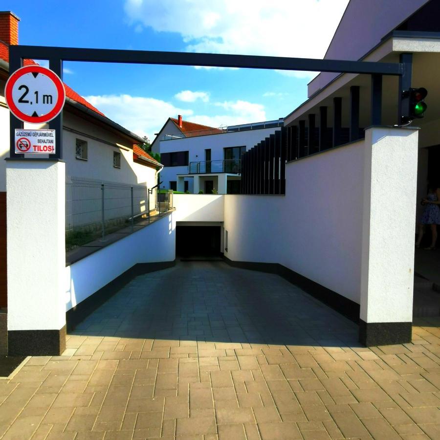 Lavida Deluxe Villa Hajdúszoboszló المظهر الخارجي الصورة