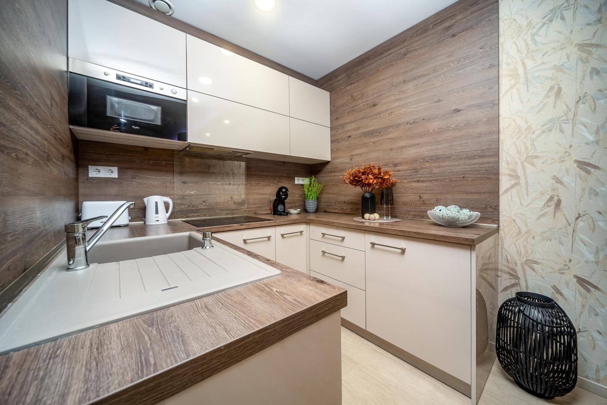 Lavida Deluxe Villa Hajdúszoboszló المظهر الخارجي الصورة