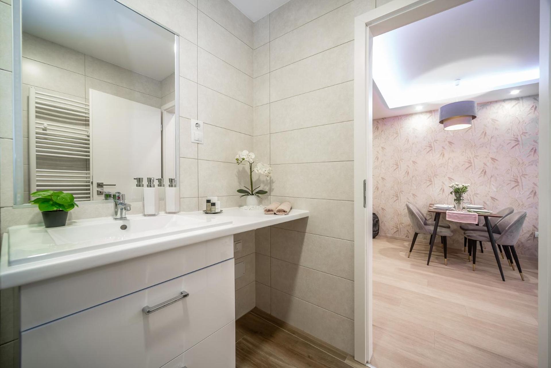 Lavida Deluxe Villa Hajdúszoboszló المظهر الخارجي الصورة